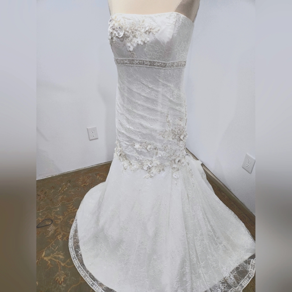 David's Bridal Oleg Cassini Lace Mermaid